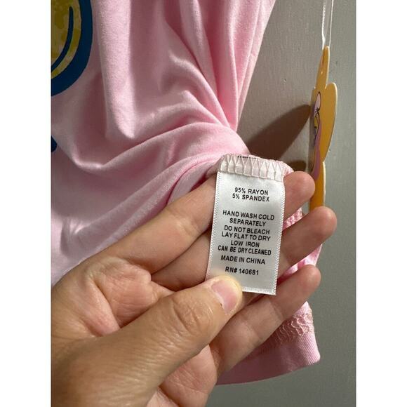 🔴The Smurfs x Unique Vintage Pink Smurfs Fitted Tee size M - Picture 5 of 7